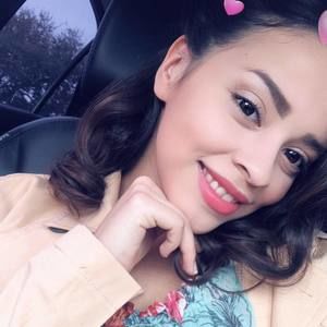 Meet your Posher, Deborah